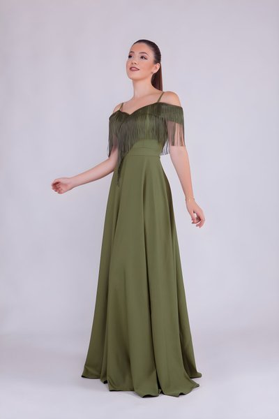 Haki Uzun Askılı Kayık Yaka Püskül Detaylı Abiye Elbise