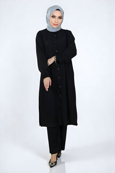 Siyah İkili Düğmeli Tesettür Takım