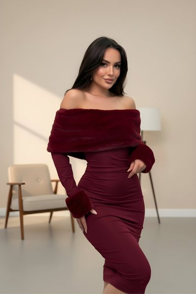 Bordo Straplez Mini Madonna Yaka Suni Kürklü Elbise