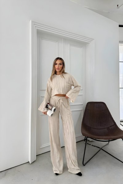 Krem İspanyol Kol Ters Dikiş Bluz ve Pantolon İkili Takım