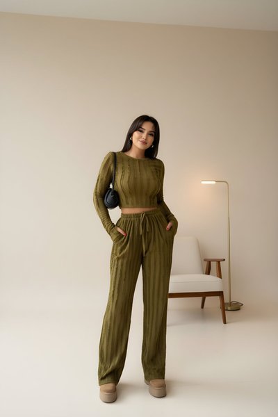 Yeşil Bisiklet Yaka Crop Ters Dikiş Pantolon İkili Takım