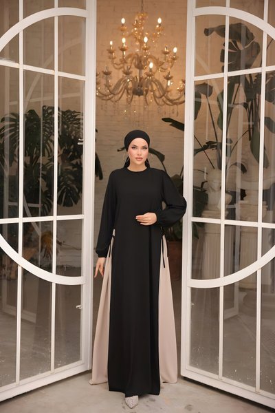 Siyah Garnili Tesettür Elbise