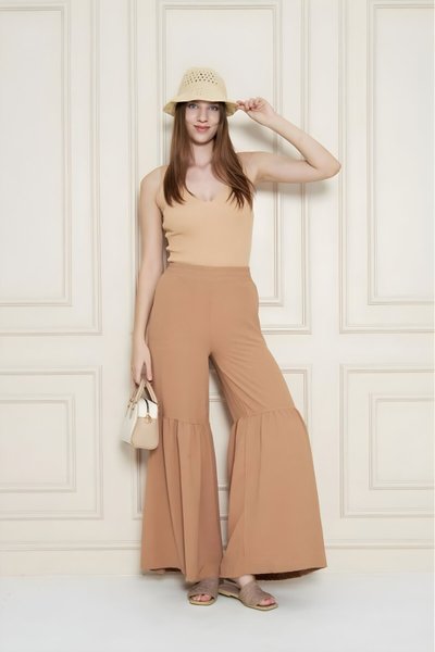 Karamel Beli Lastikli Paçası Büzgü Detaylı Aerobin Kumaş Pantolon