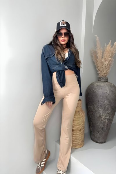 Bej Silikon Baskı Flare Tayt Detay Pantolon