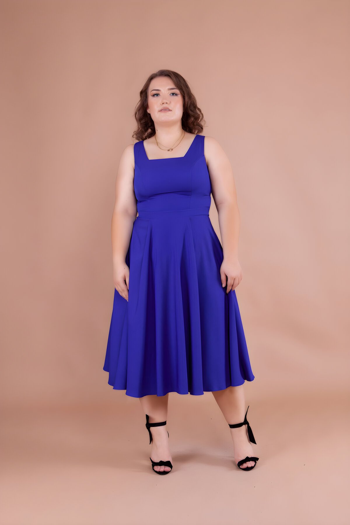 Sax Mavi Büyük Beden Midi Kare Yaka Elbise - Bidoluelbise