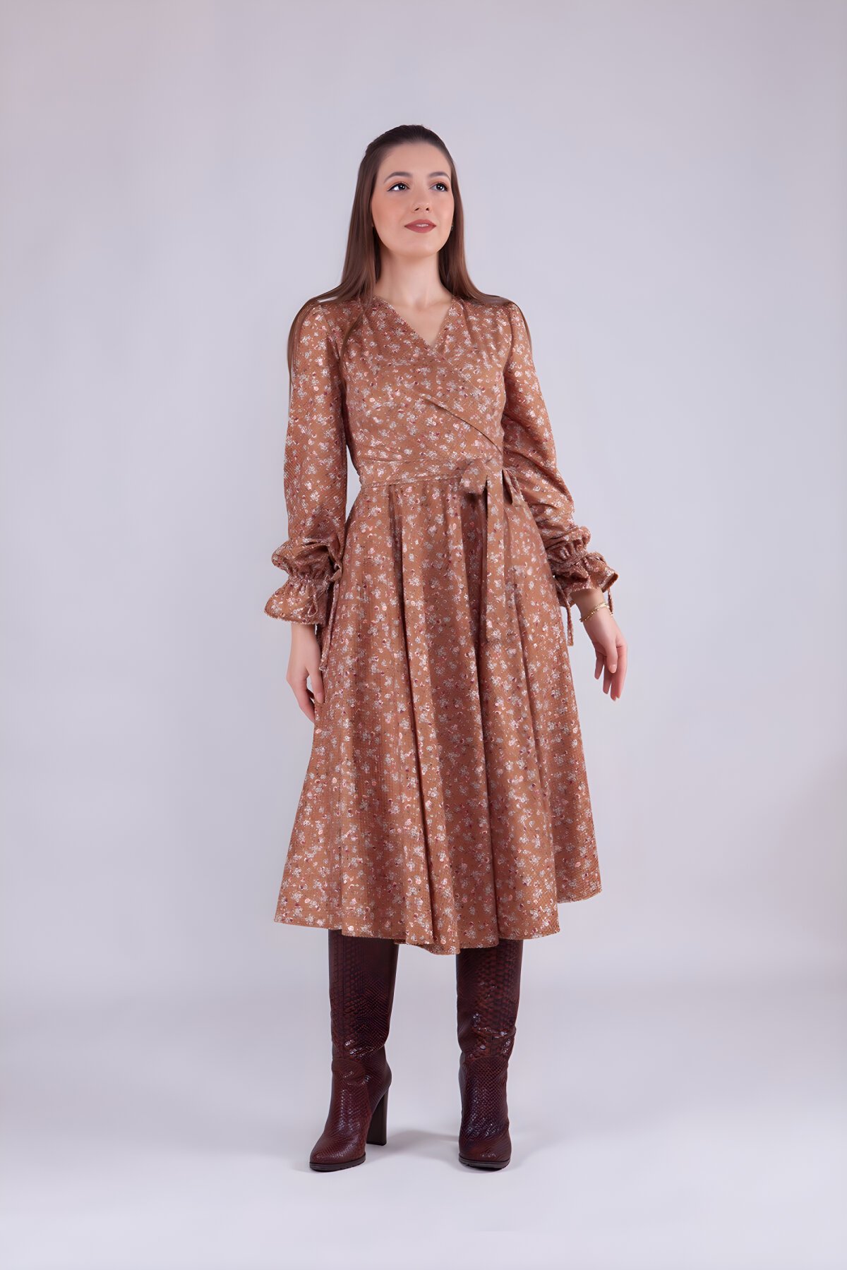 Midi Long Sleeve Floral Print Velvet Wrap Neck Dress - Tan - Bidoluelbise