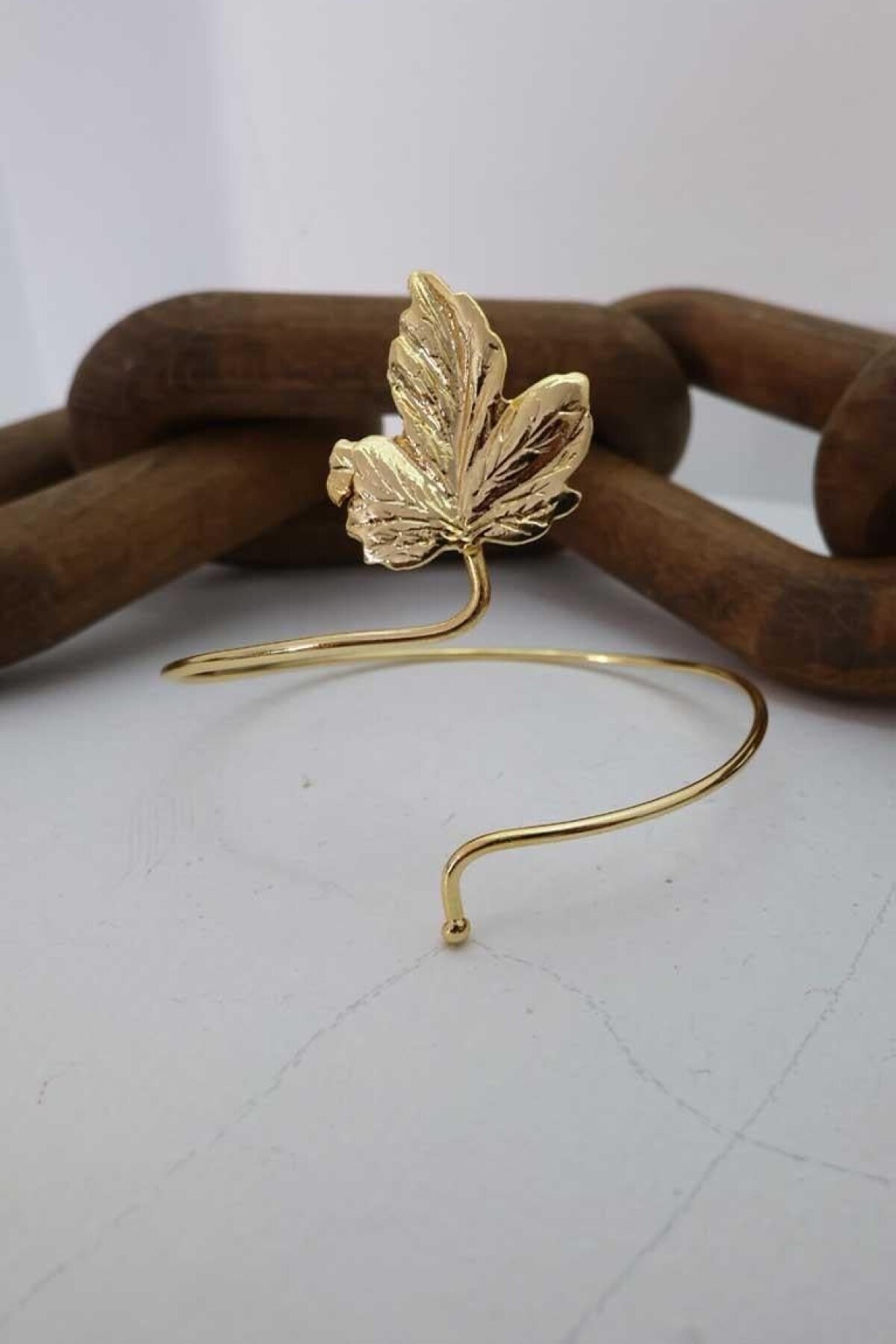 سوار ذهبي غصن الزيتون - Byp Atelier