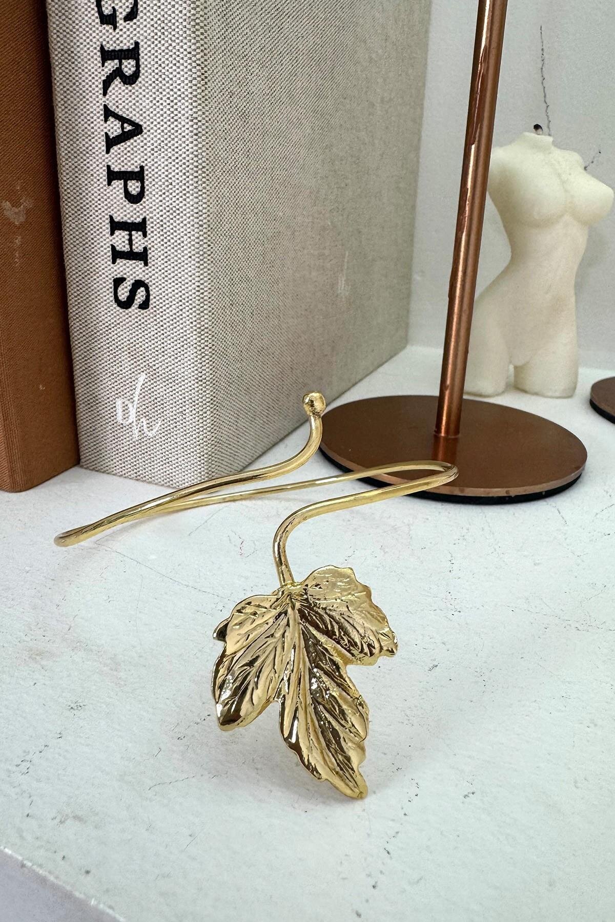 سوار ذهبي غصن الزيتون - Byp Atelier