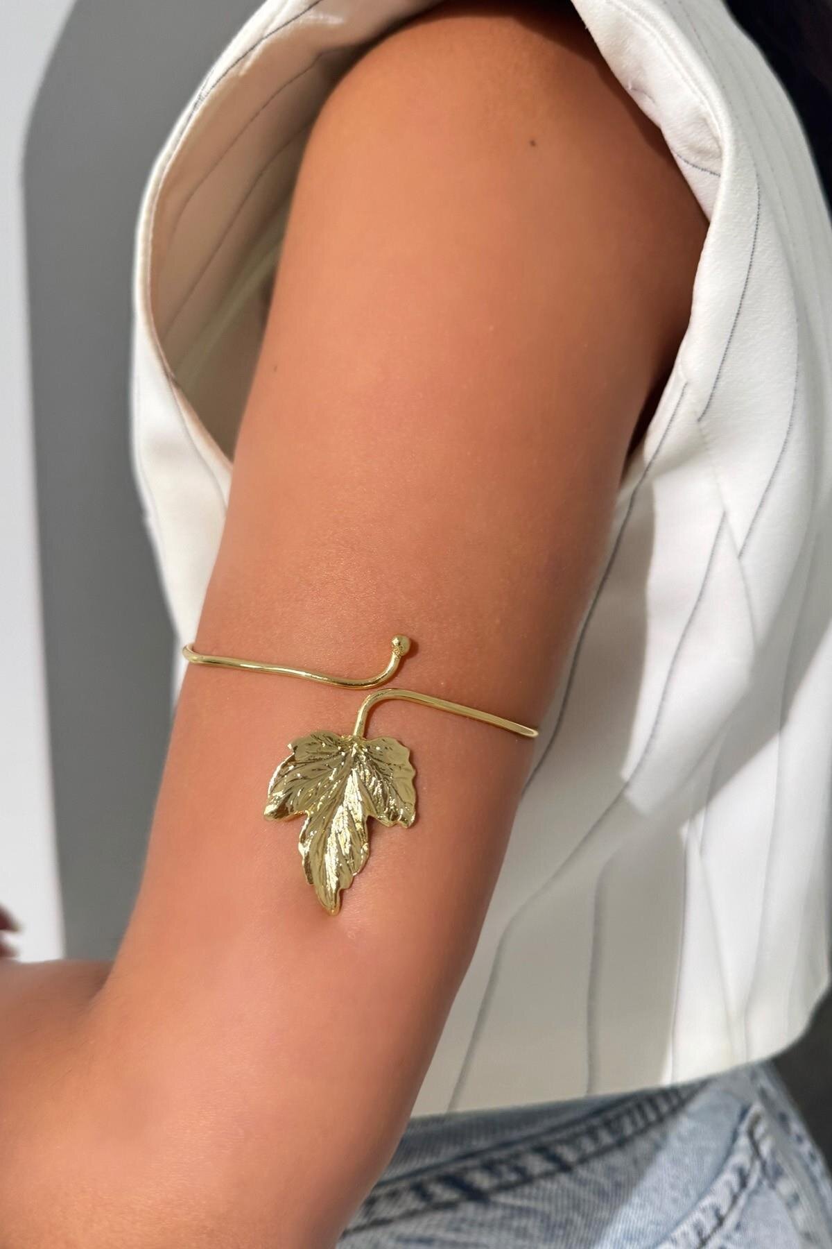 سوار ذهبي غصن الزيتون - Byp Atelier