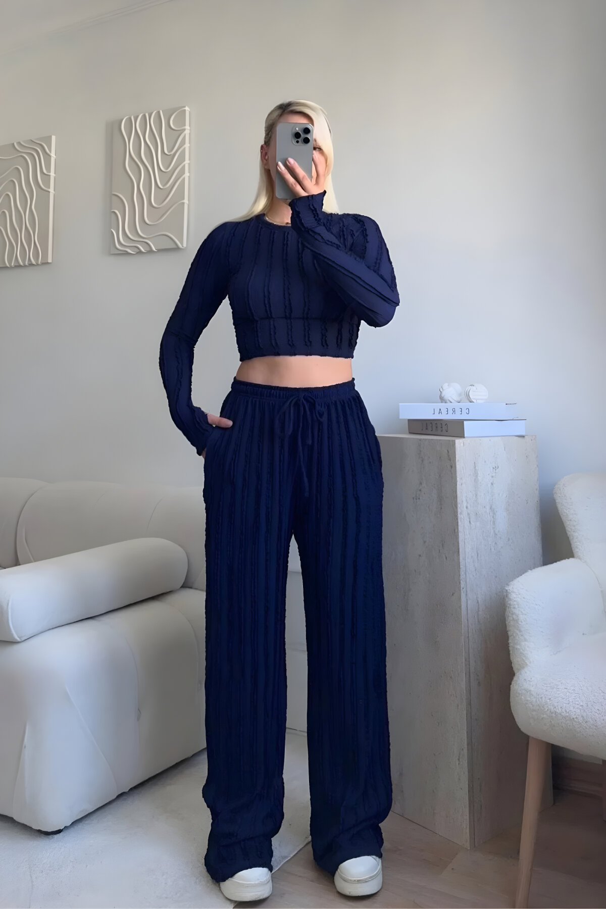 Cropped Reverse Stitch Thumb Hole Two-Piece Set - Navy Blue - MOZENA