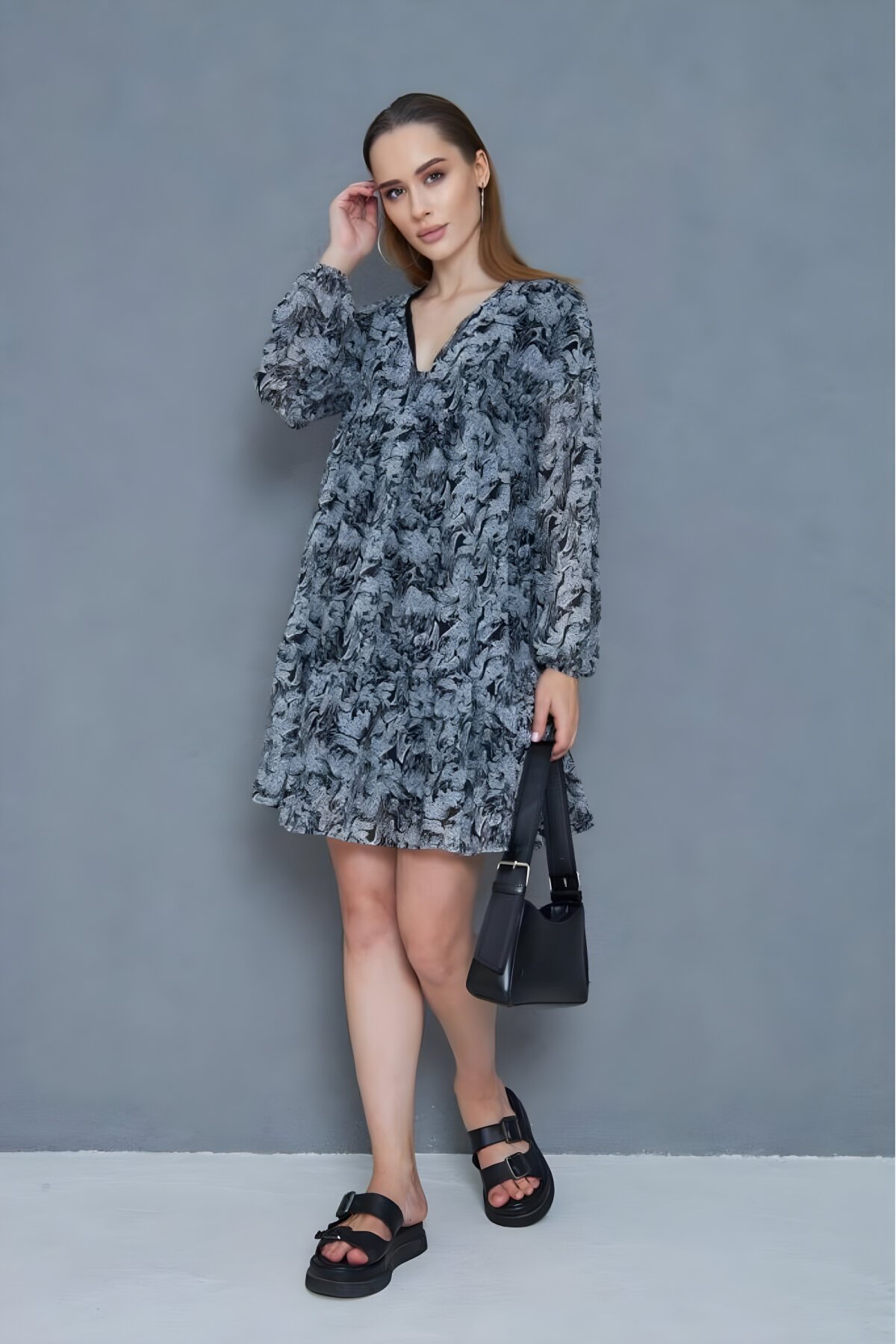 Siyah Mini Kloş Uzun Kol Şifon Elbise - Pasaklı Giyim