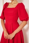 Kırmızı Midi Kare Yaka Balon Kol Elbise