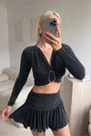 Siyah V Yaka Tokalı Crop Mini Etek Takım
