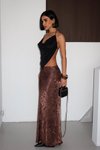 Koyu Kahverengi Flok Baskılı Uzun Saten Etek