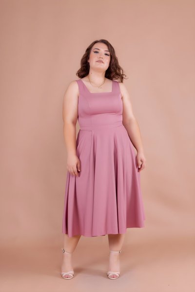 Gül Kurusu Büyük Beden Midi Kare Yaka Elbise