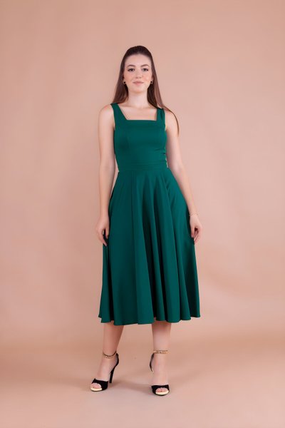 Zümrüt Midi Kare Yaka Elbise