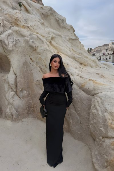 Long Strapless Fur Collar Slitted Dress - Black