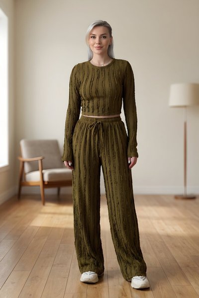 Yeşil Crop Bisiklet Yaka Ters Dikiş Parmak Geçmeli İkili Takım