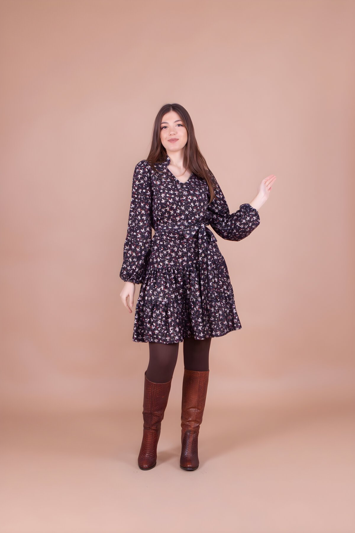 Floral Mini Collar Dress - Black - Bidoluelbise