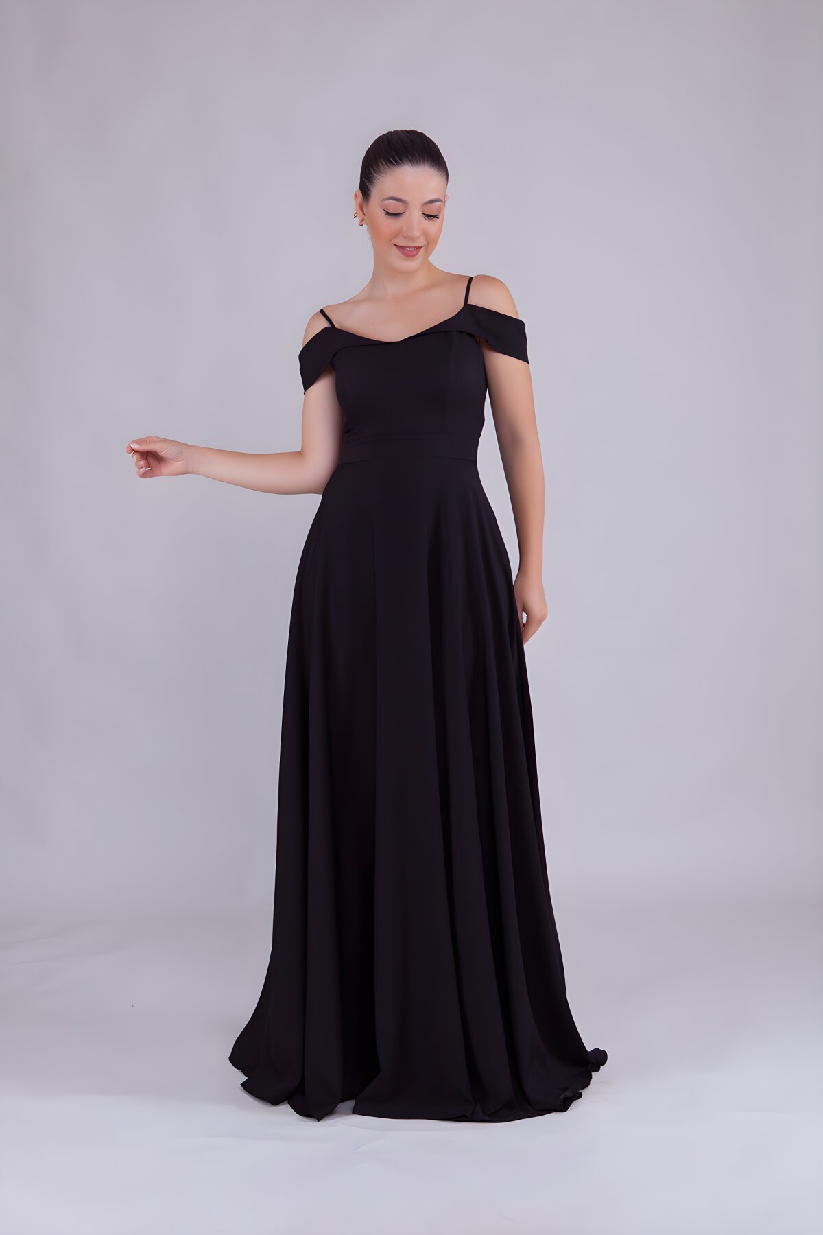 Siyah Uzun Straplez Askılı Abiye Elbise - Bidoluelbise