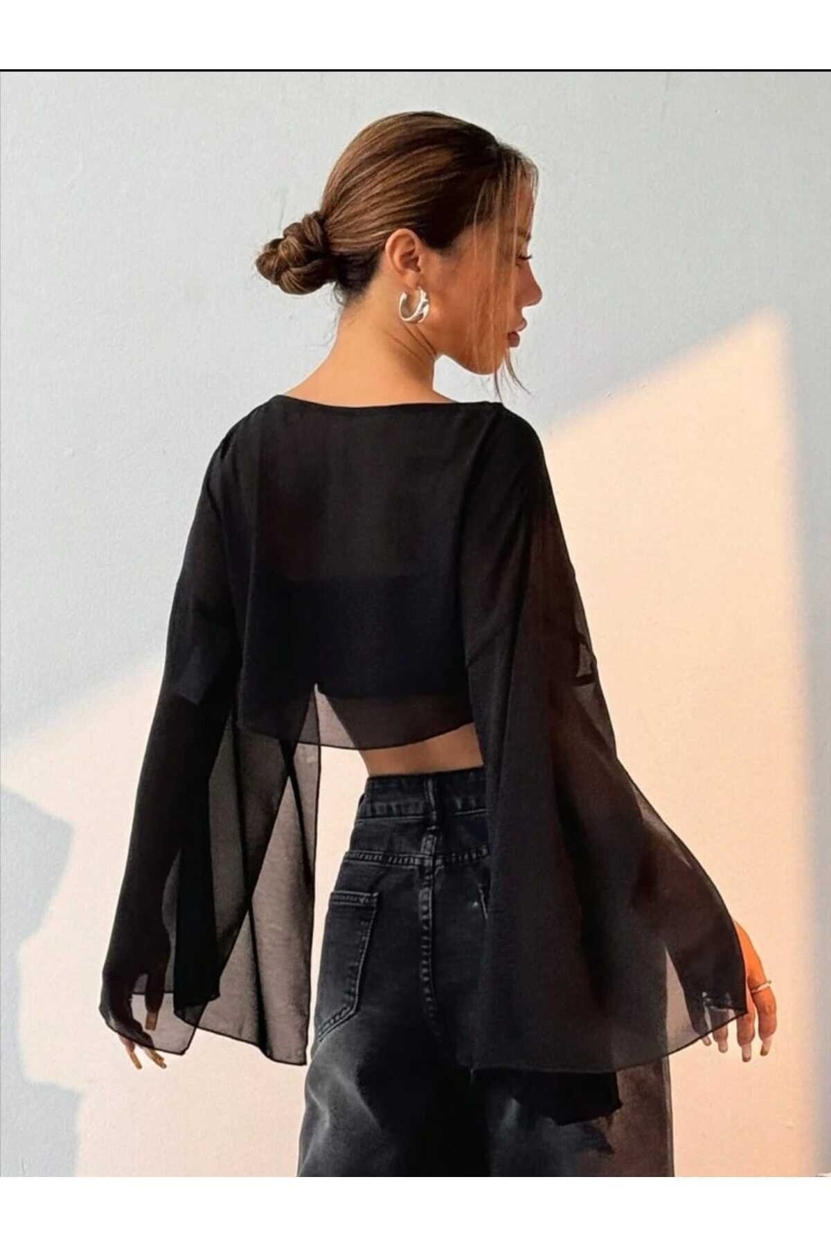 Siyah Dökümlü Yarasa Kollu Tül Crop Bluz - Charango