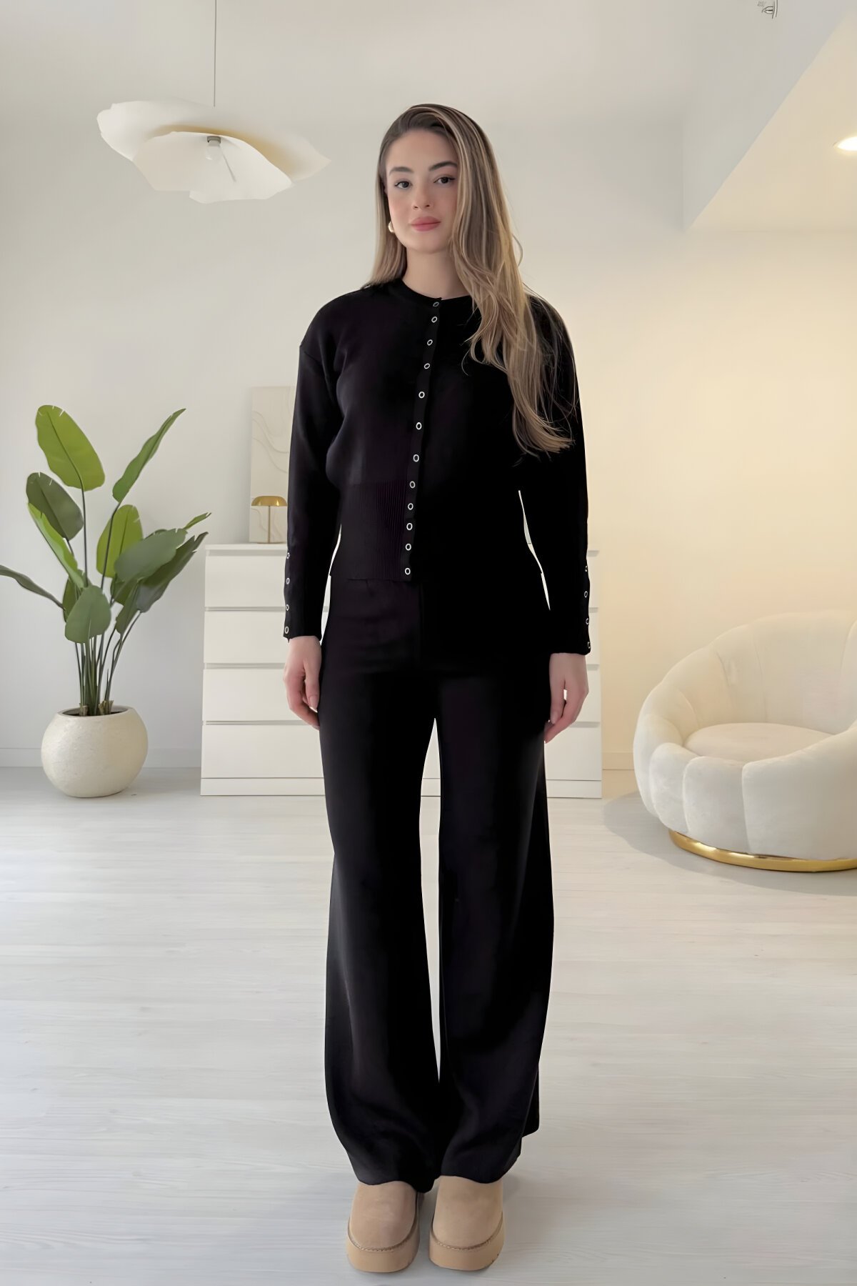 Siyah Triko Belden Oturtmalı Çıtçıt Düğmeli İkili Takım - MOZENA