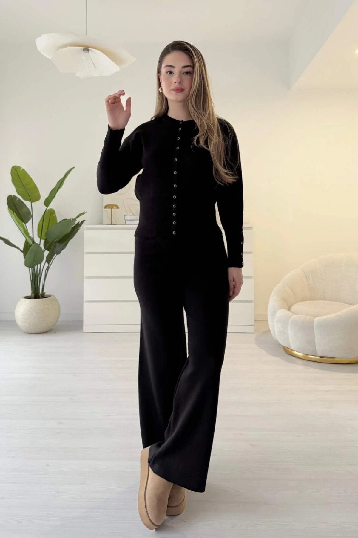 Waist-Fitted Knit Snap-Button Two-Piece Set - Black - MOZENA