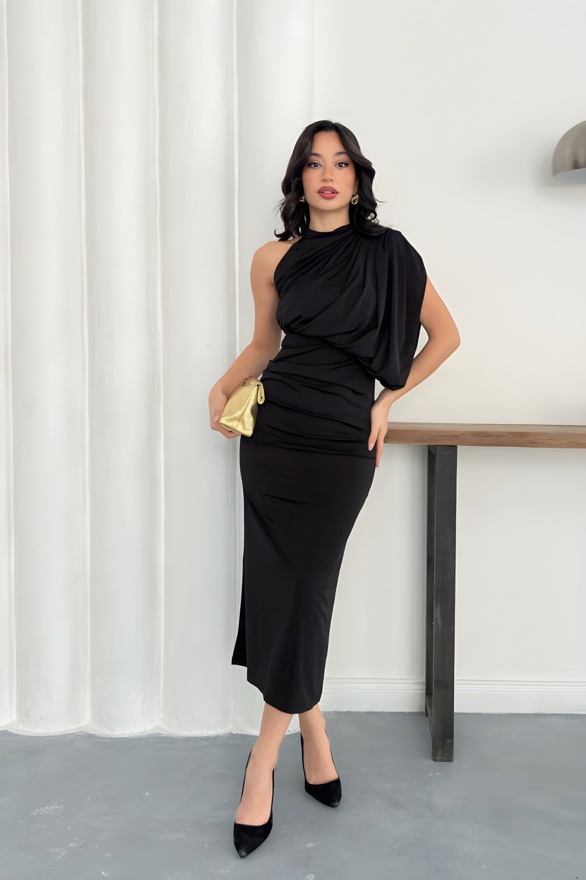 Siyah Uzun Drapeli Tek Omuzlu Abiye Elbise - MOZENA