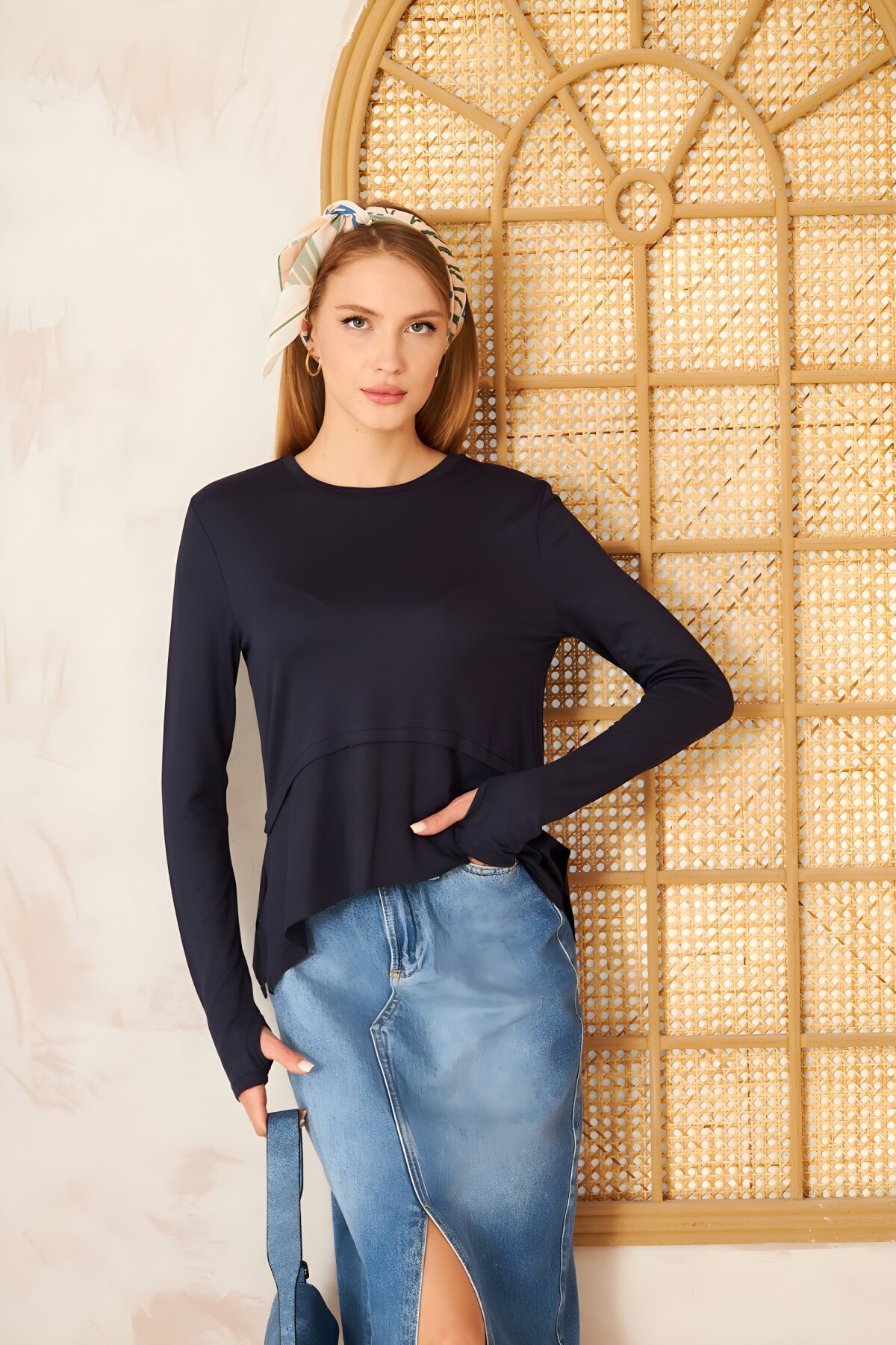 Lacivert Salaş Spor Yoga Parmak Eldiven Detaylı Asimetrik Pliseli Bluz - Pasaklı Giyim