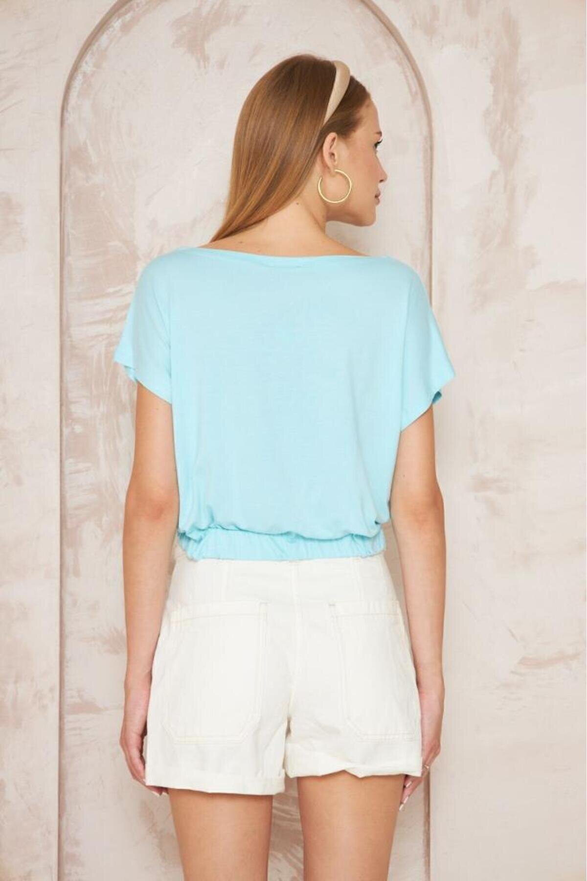 Mint Yeşili Kısa Kol Geniş Yuvarlak Yaka Eteği Lastikli Cepli Crop Bluz - Pasaklı Giyim