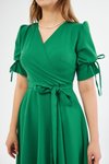 Çimen Yeşili Midi Kruvaze Yaka Büzgülü Elbise