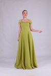 Fıstık Yeşili Uzun Straplez Askılı Omuz Detaylı Abiye Elbise
