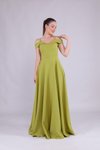 Fıstık Yeşili Uzun Straplez Askılı Omuz Detaylı Abiye Elbise