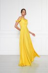 Sarı Uzun Straplez Kloş Fırfır Detaylı Abiye Elbise