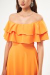 Turuncu Uzun Kloş Düşük Omuz Çift Kat Fırfır Detaylı Abiye Elbise