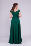 Zümrüt Uzun Kloş Kayık Yaka Abiye Elbise