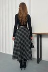Siyah Ekose Desenli Uzun Kemer Detaylı Etek