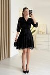 Siyah Flok Baskılı Mini Kruvaze Yaka Eteği Volanlı Elbise