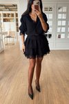 Siyah Mini Toka Kuşaklı Dantel Detaylı Volanlı Şifon Elbise