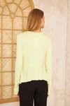 Sarı Pastel Salaş Asimetrik Pliseli Parmak Eldiven Detaylı Bluz