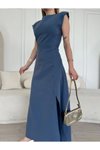 Mavi Keten Uzun Yandan Yırtmaçlı Elbise