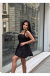Siyah Mini Kare Yaka Balon Astarlı Elbise