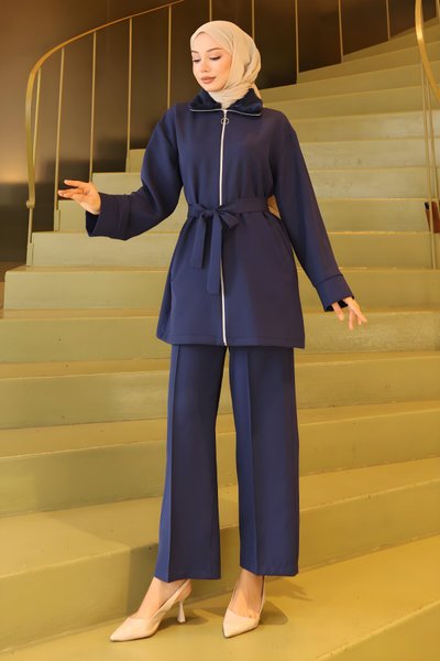 طقم محتشم إكلي إنديجو بتفاصيل فرو