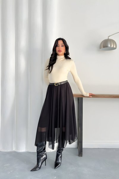 Siyah Midi Asimetrik Kesim Tül Etek