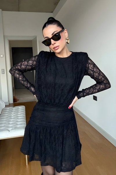 Siyah Mini Bel Detaylı Güpürlü Dantel Elbise