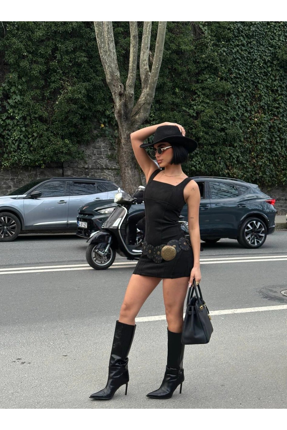 Mini Suede Square Neck Strapped Dress - Black - VİSKALİ