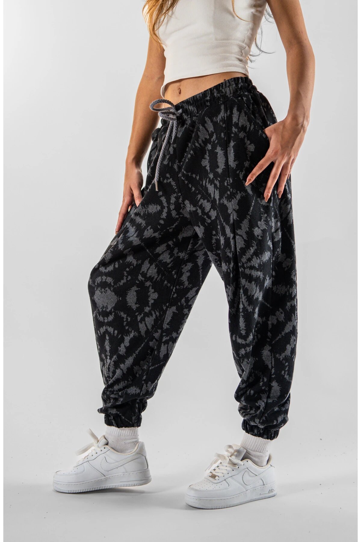 Jogger Jacquard Single Pleated Pants - Black - MEXICO SUPERBLUE
