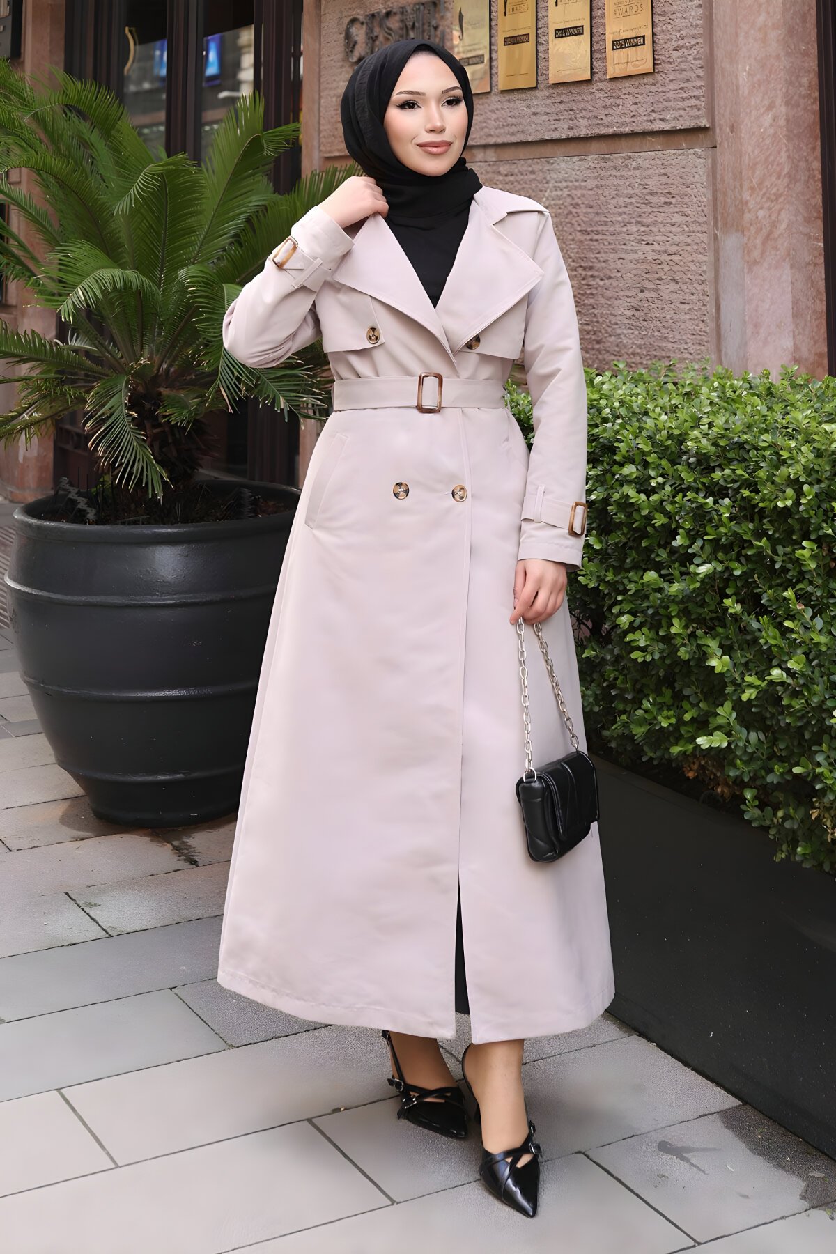 Buttoned Belted Trench Coat - Beige - Modamihram