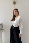 Beyaz Kruvaze Yaka Dantel Bodysuit