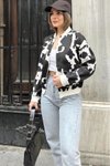 Siyah Beyaz Desenli Tam Kalıp Bomber Cepli Ceket